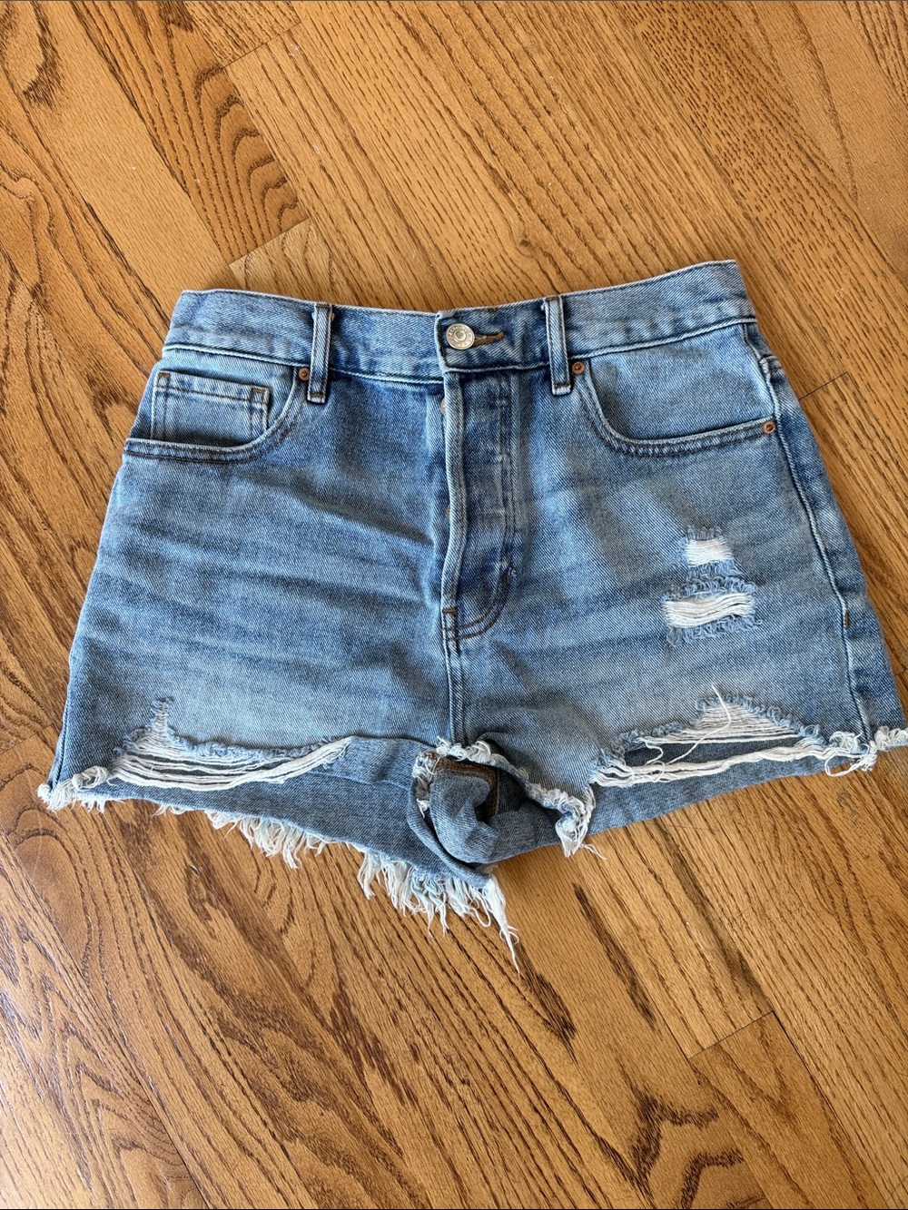 PacSun Women's Distressed Light Blue Denim Shorts